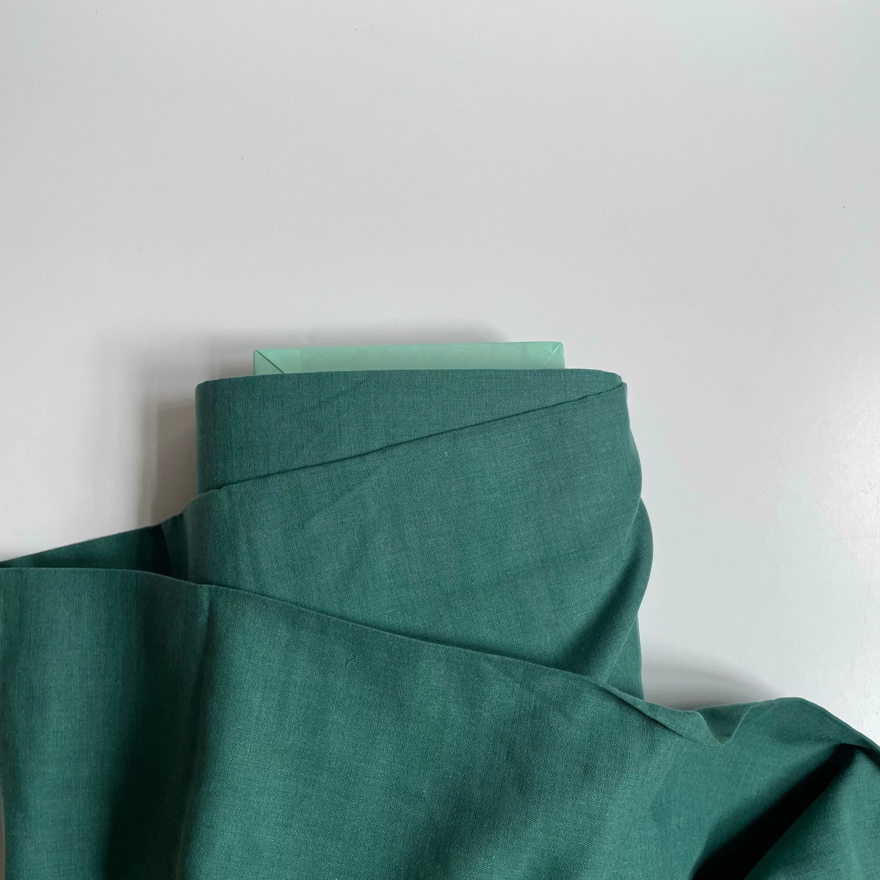 3/4 yard Remnant : Kokka Cotton / Rayon Double Gauze - Emerald