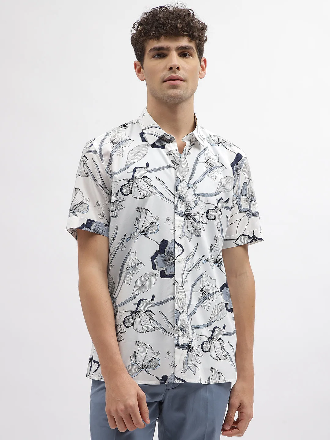 Antony Morato Men Off White Printed Spread Collar Short Sleeves Shirt