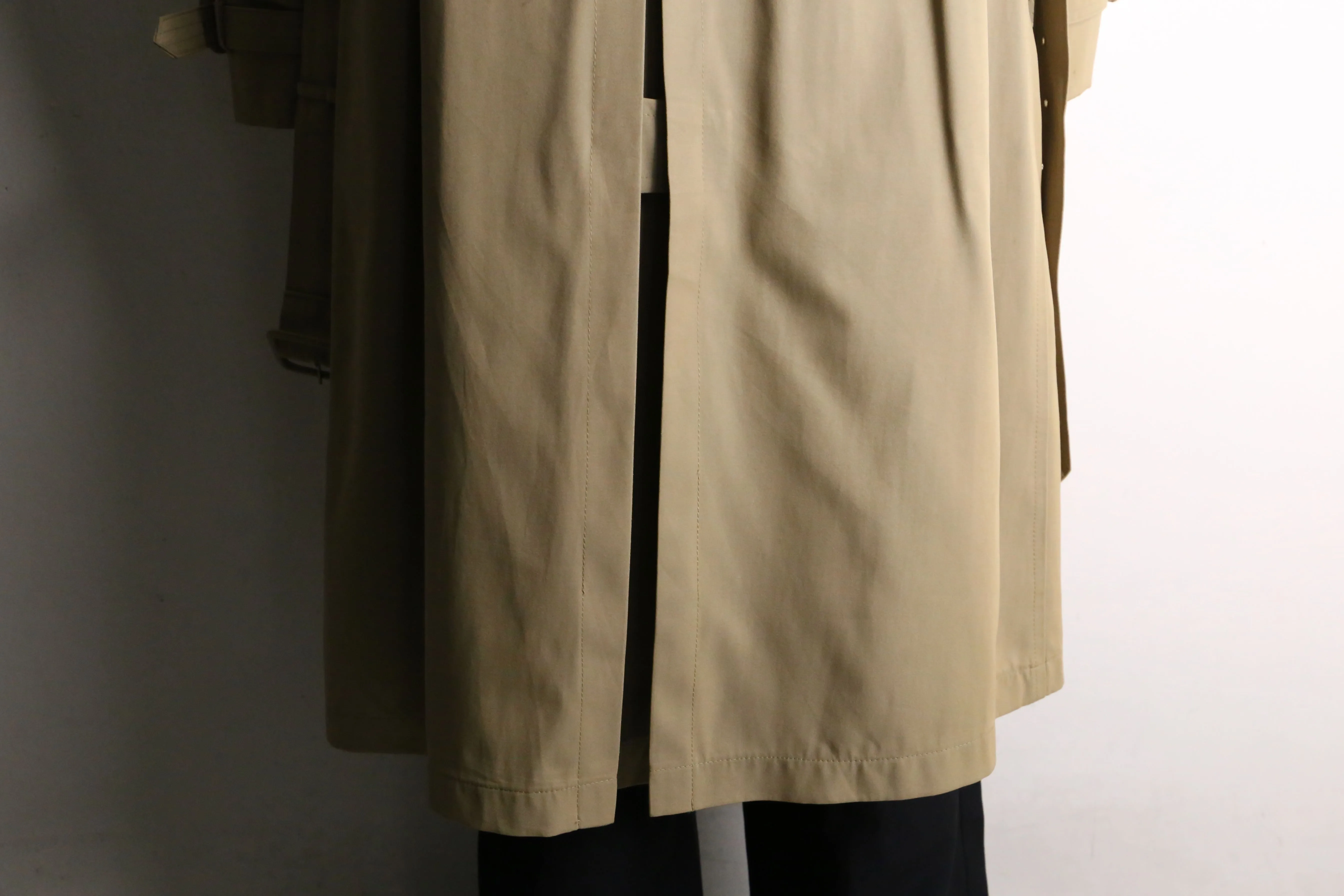 beige color 2way trench coat