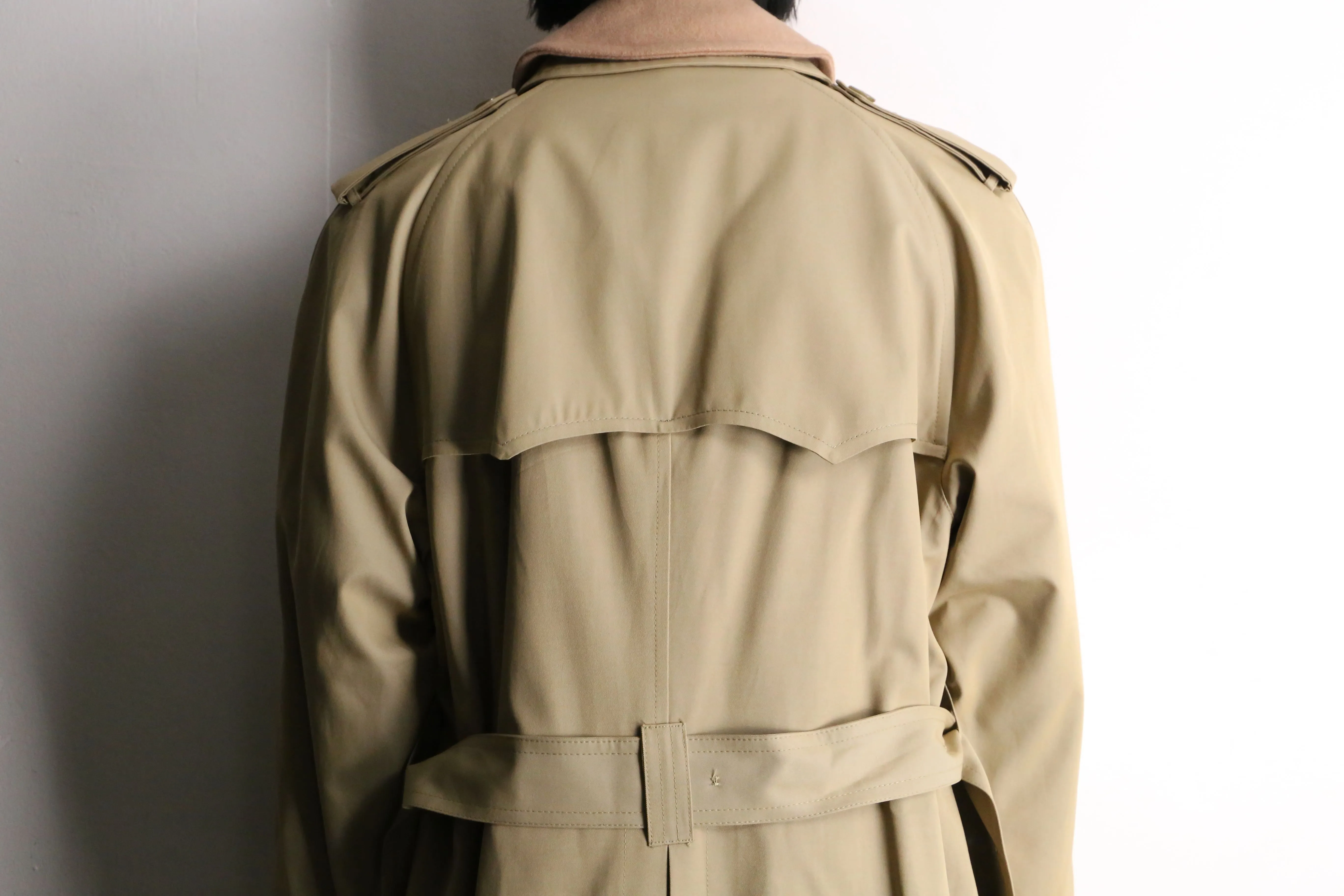 beige color 2way trench coat