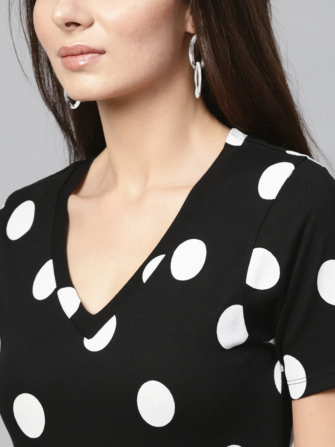 Black & White Polka V-Neck Tee