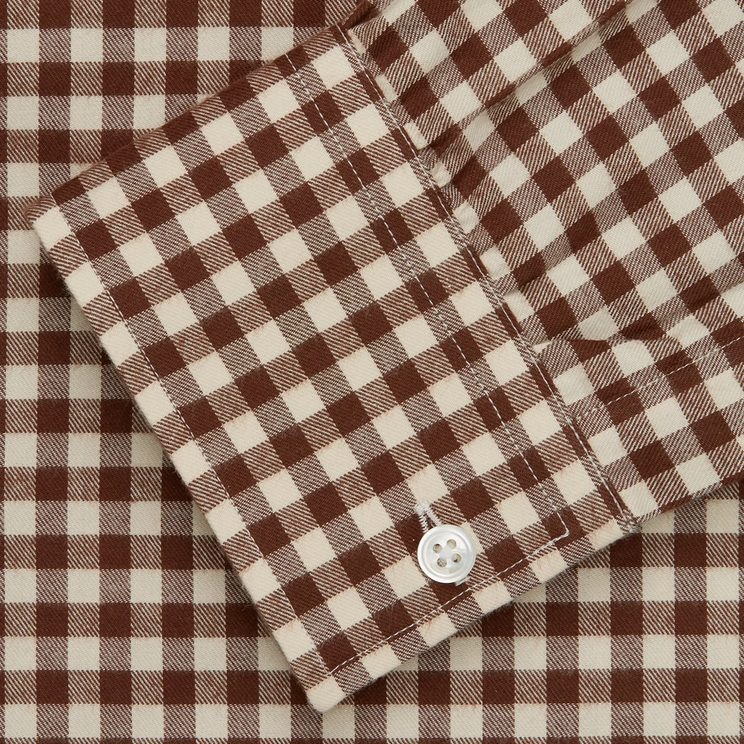 Brown Check Weekend Fit Shirt with Derby Collar and 1-Button Cuffs