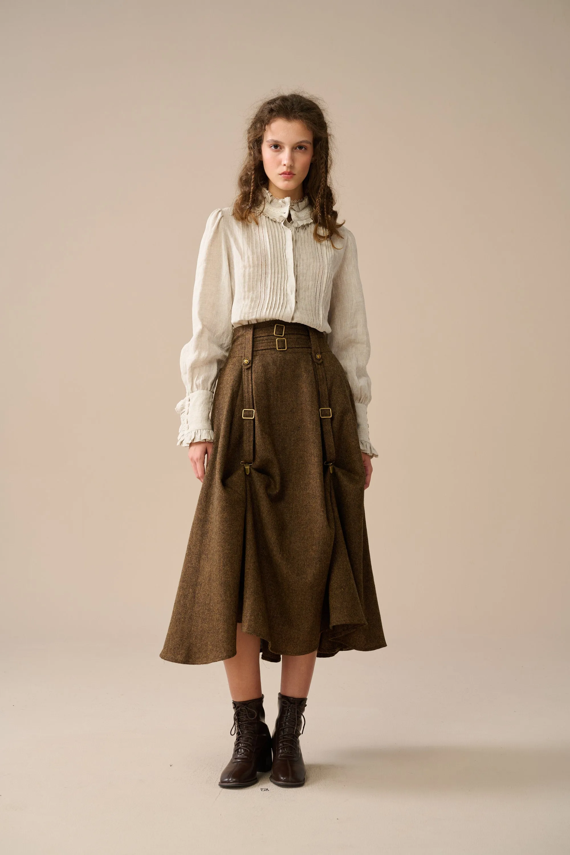 Cynthia 16 | Adjustable wool skirt