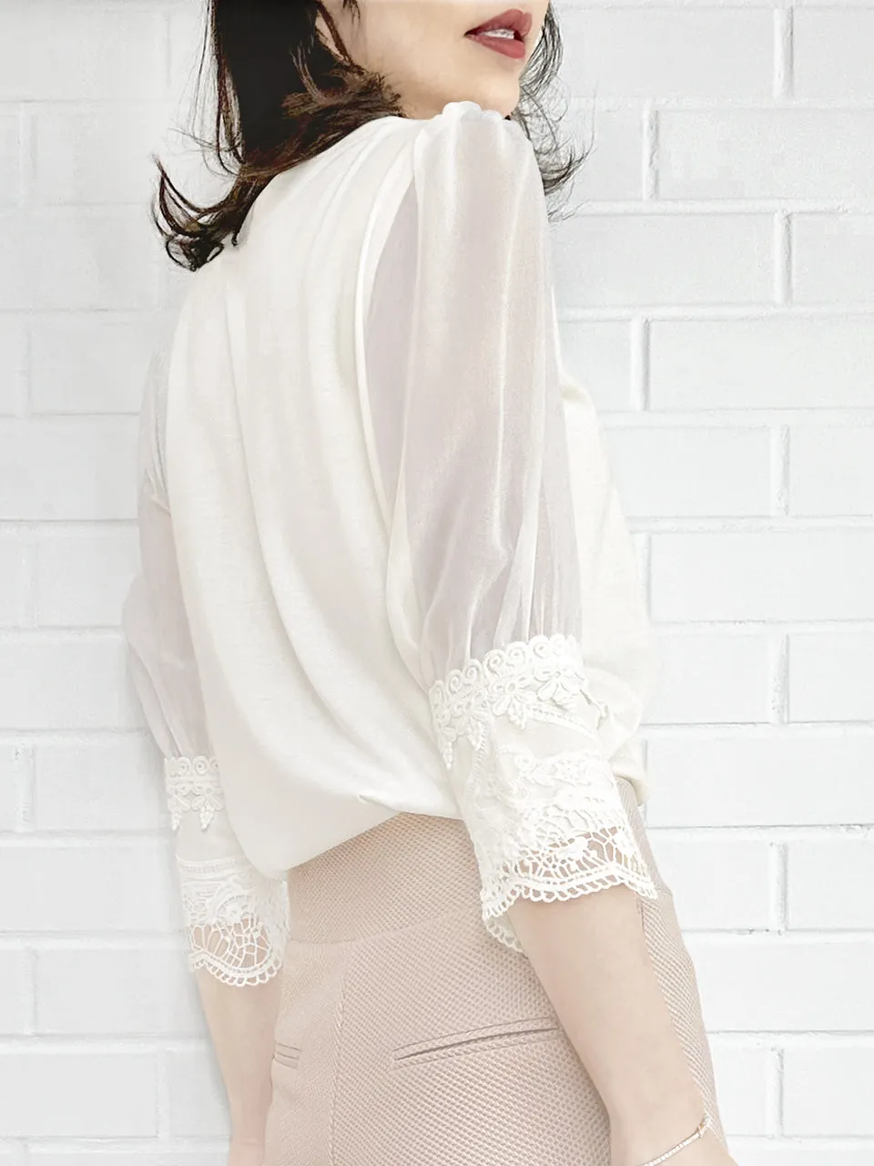 Final Sale! White Puff Mesh Sleeves Lace Cuff Jersey Top