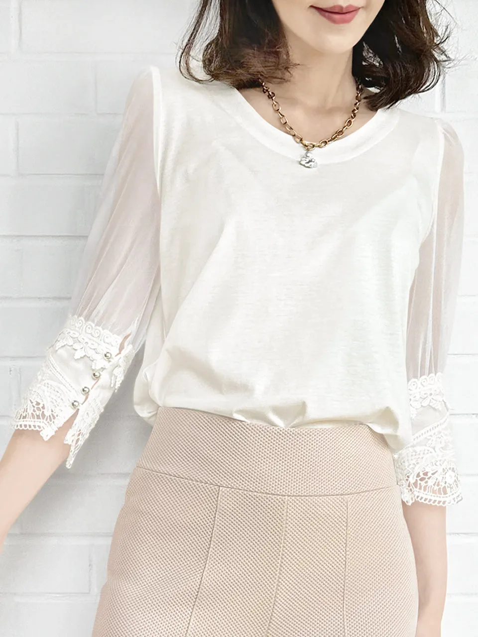 Final Sale! White Puff Mesh Sleeves Lace Cuff Jersey Top