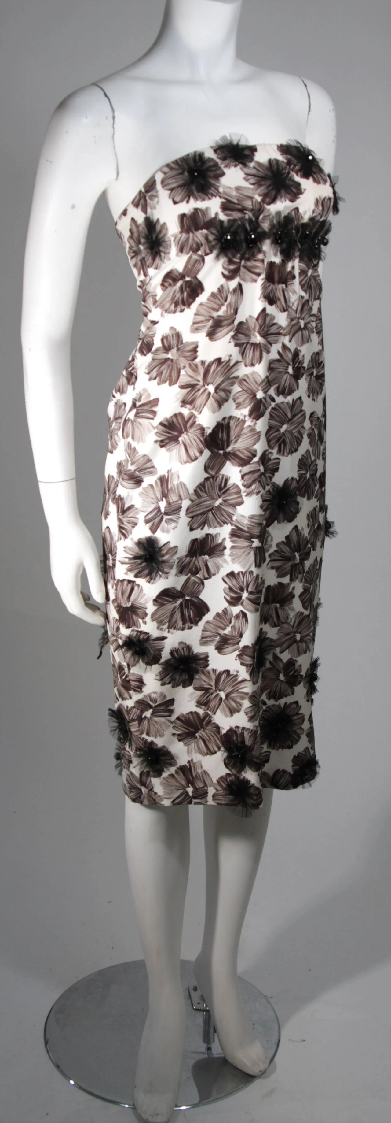 GIAMBATTISTA VALLI White Strapless Floral Rhinestone Dress Size 40