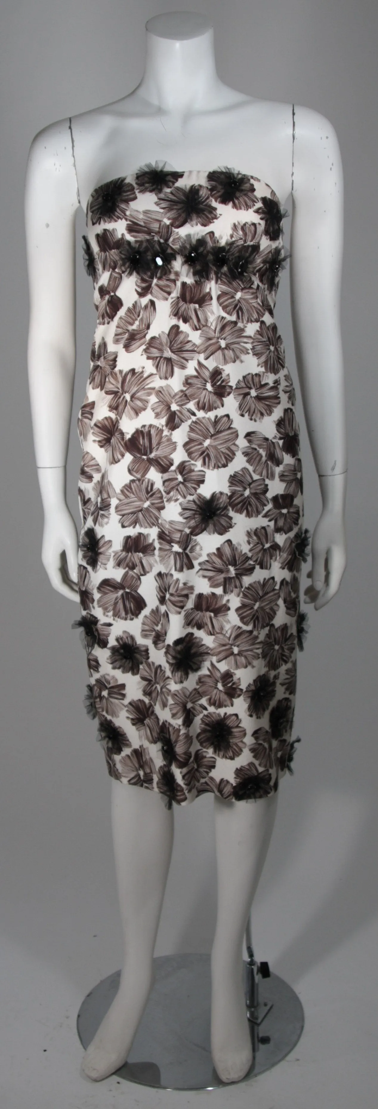 GIAMBATTISTA VALLI White Strapless Floral Rhinestone Dress Size 40