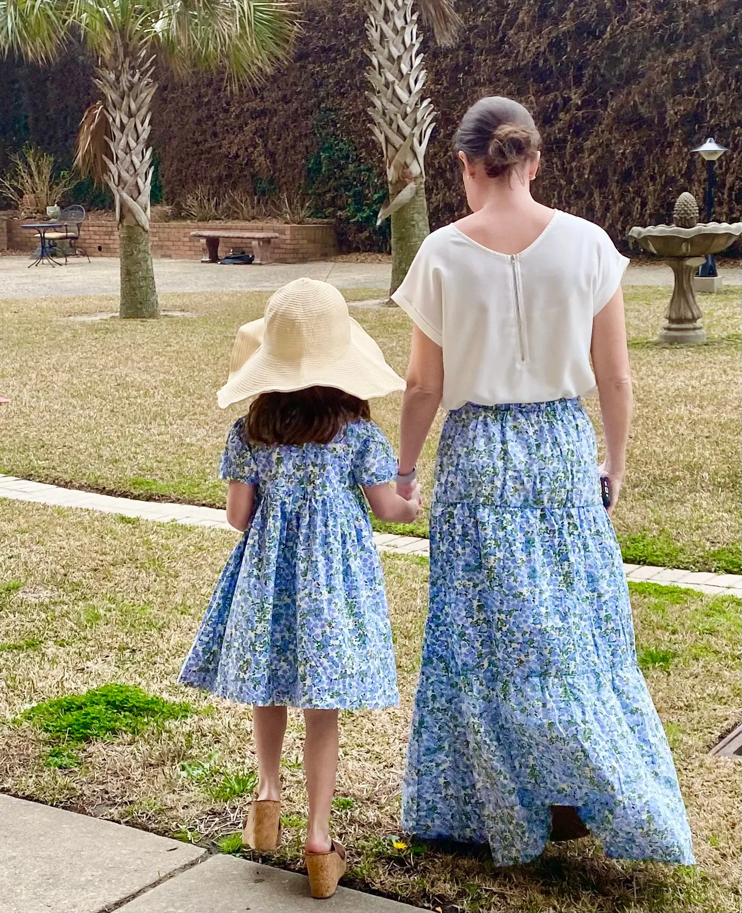 Hydrangea Floral Ladies Maxi Skirt