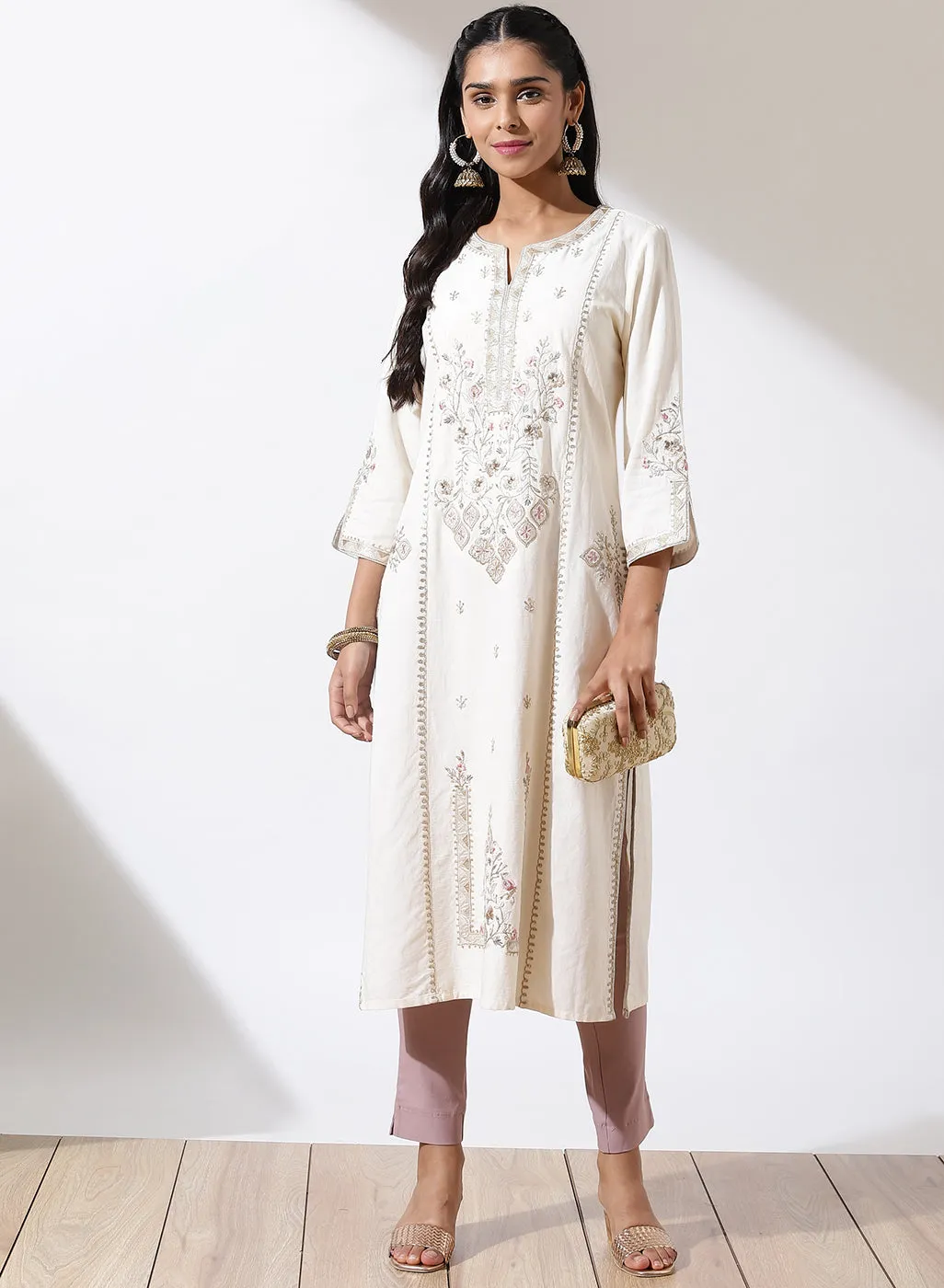 Ivory Phool Collection Kurta with Floral Embroidery