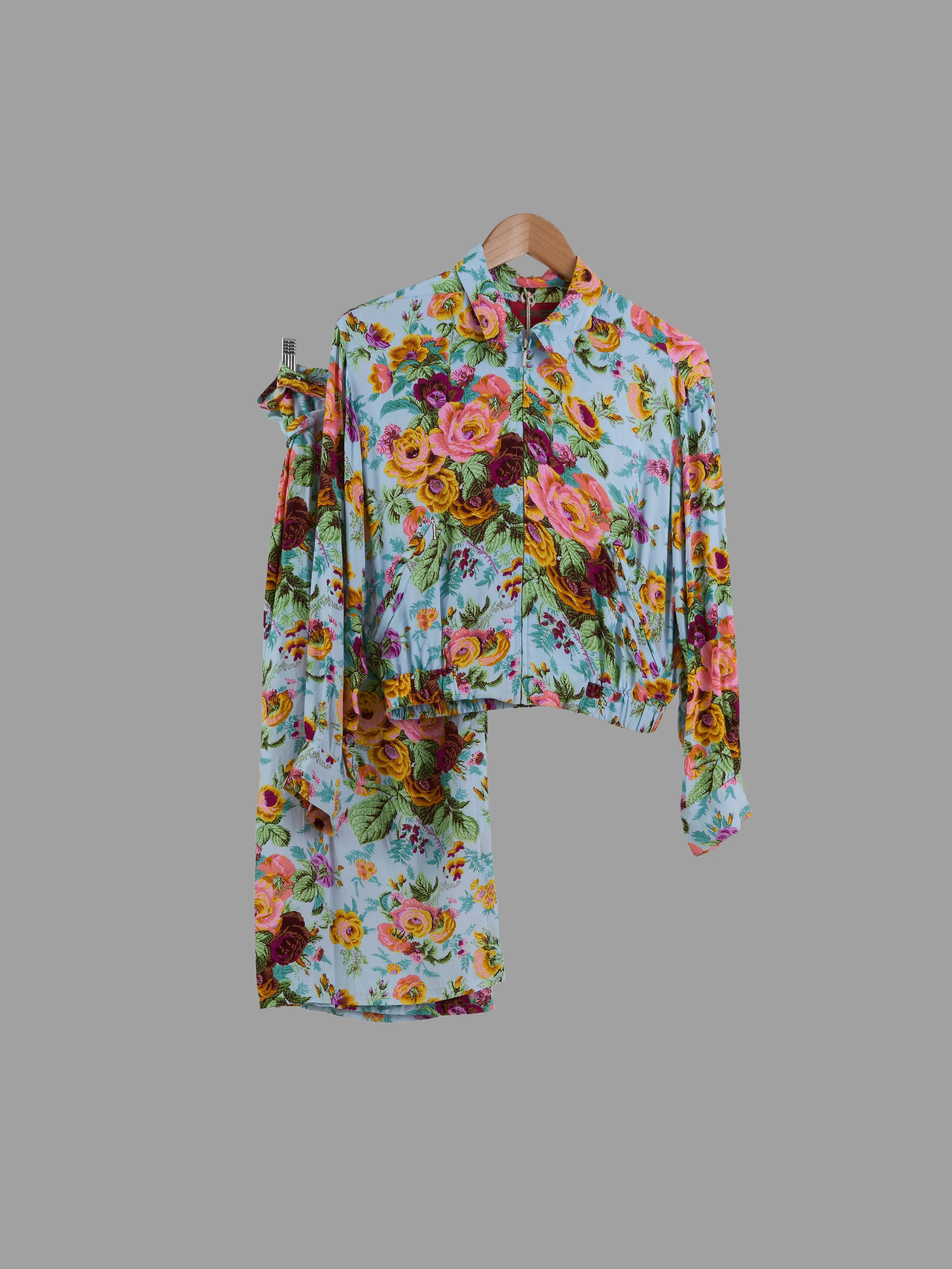 Kenzo multicolour floral rayon zip jacket and wrap skirt suit set - size M S