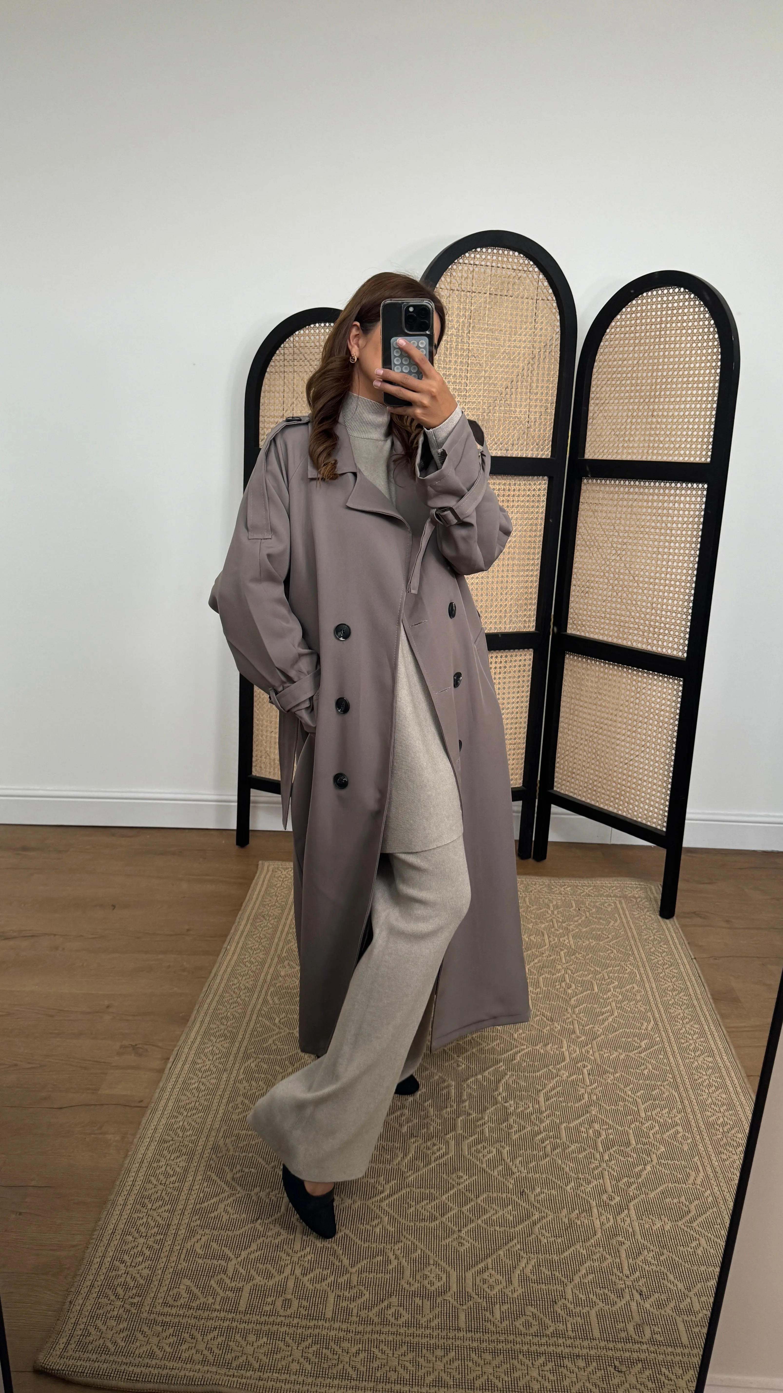 Leta Trench Coat in mushroom