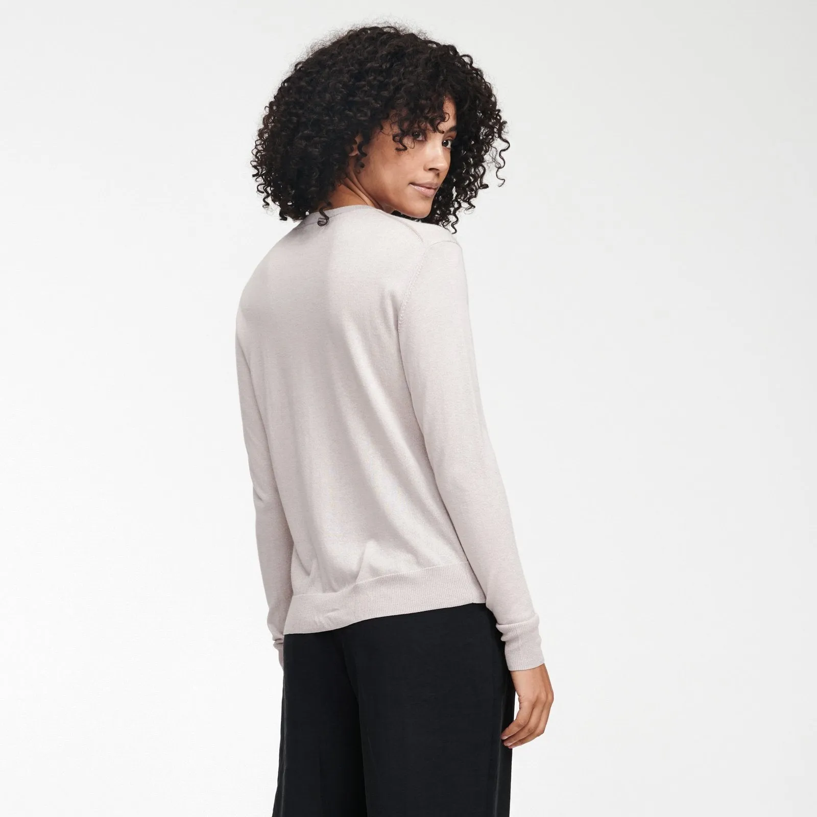 Lightweight Crewneck with Pocket