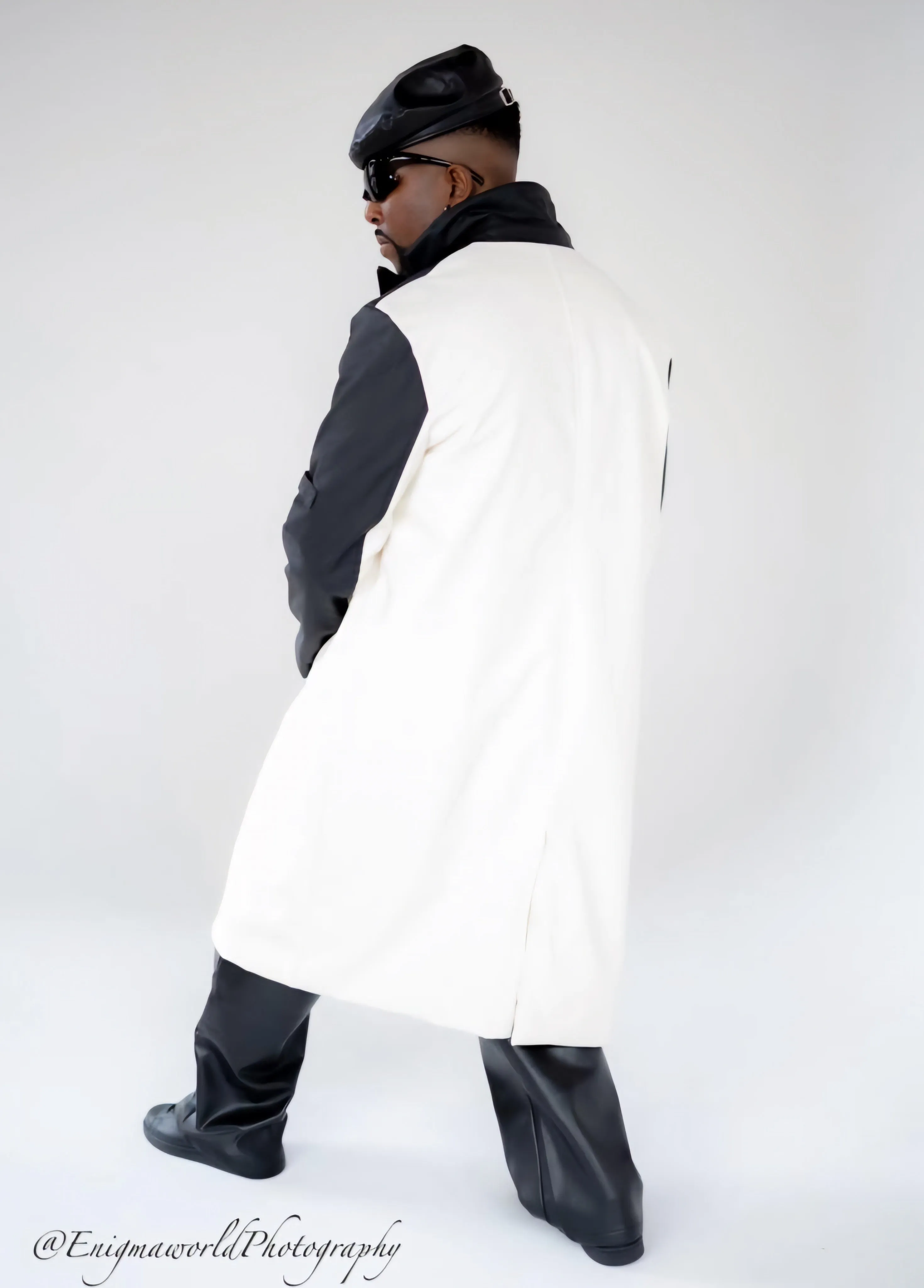 Manteau (Blanc et Noir)