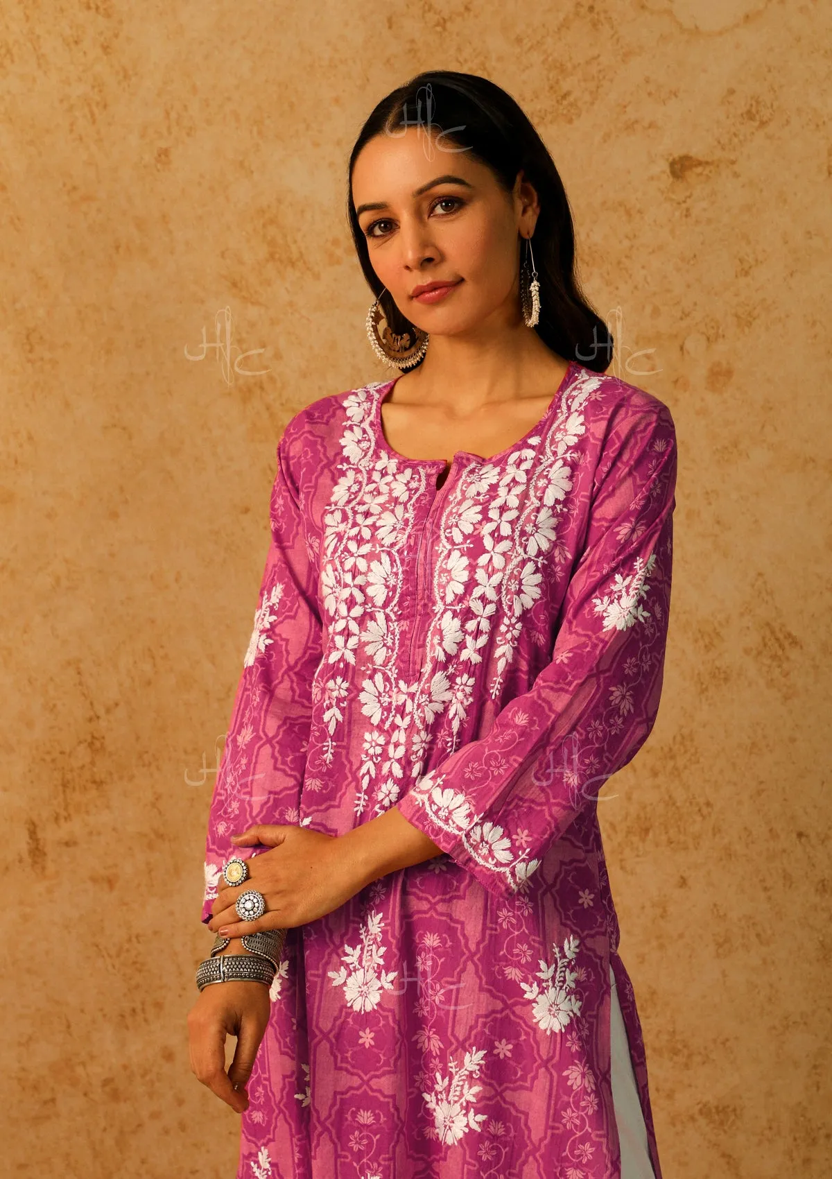 Mulmul Chikankari Printed Women's Long Kurta - Pink