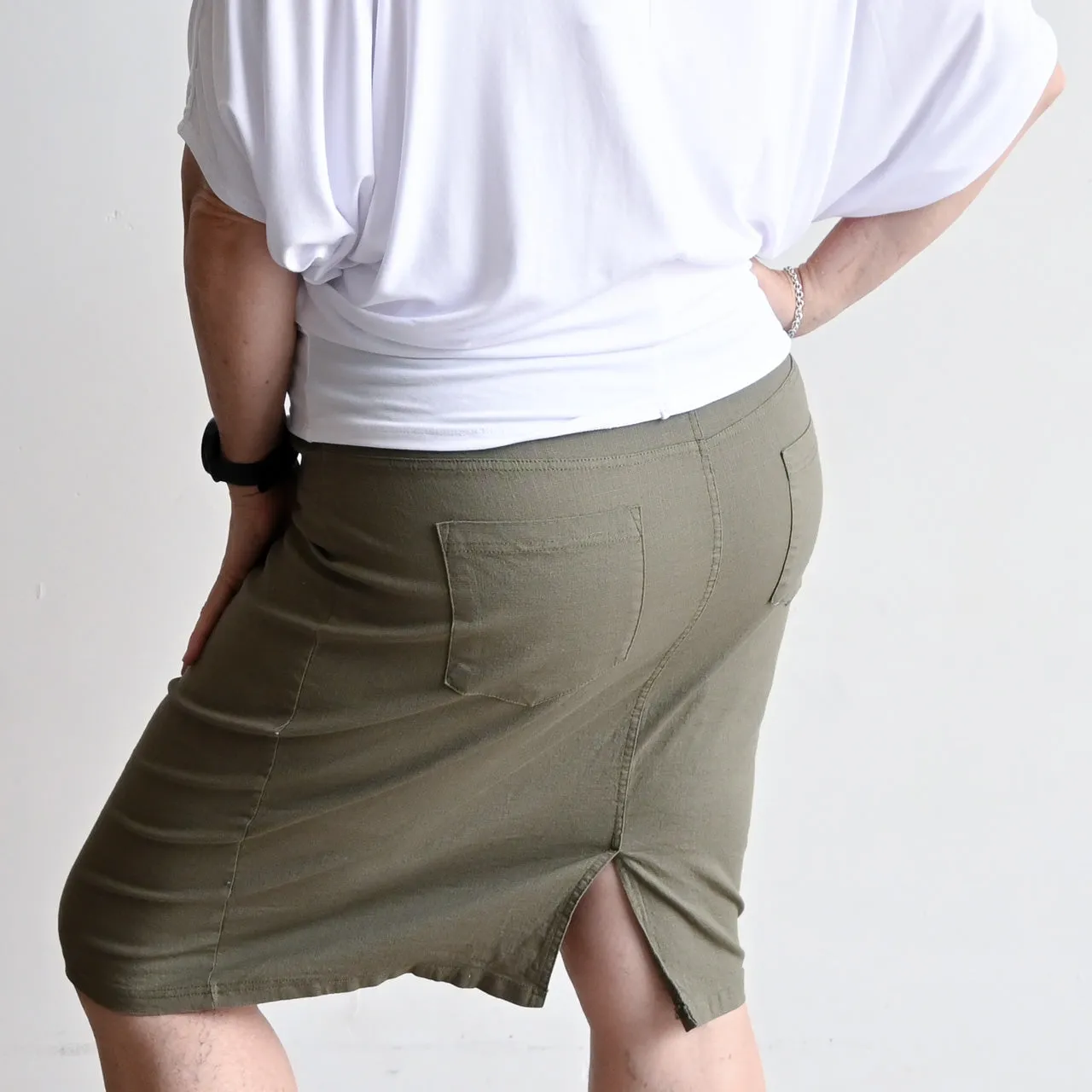 Pencil Skirt in Stretch Linen