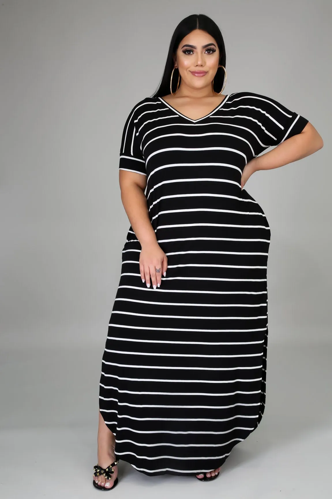 Queening- Stylish T-Shirt Maxi