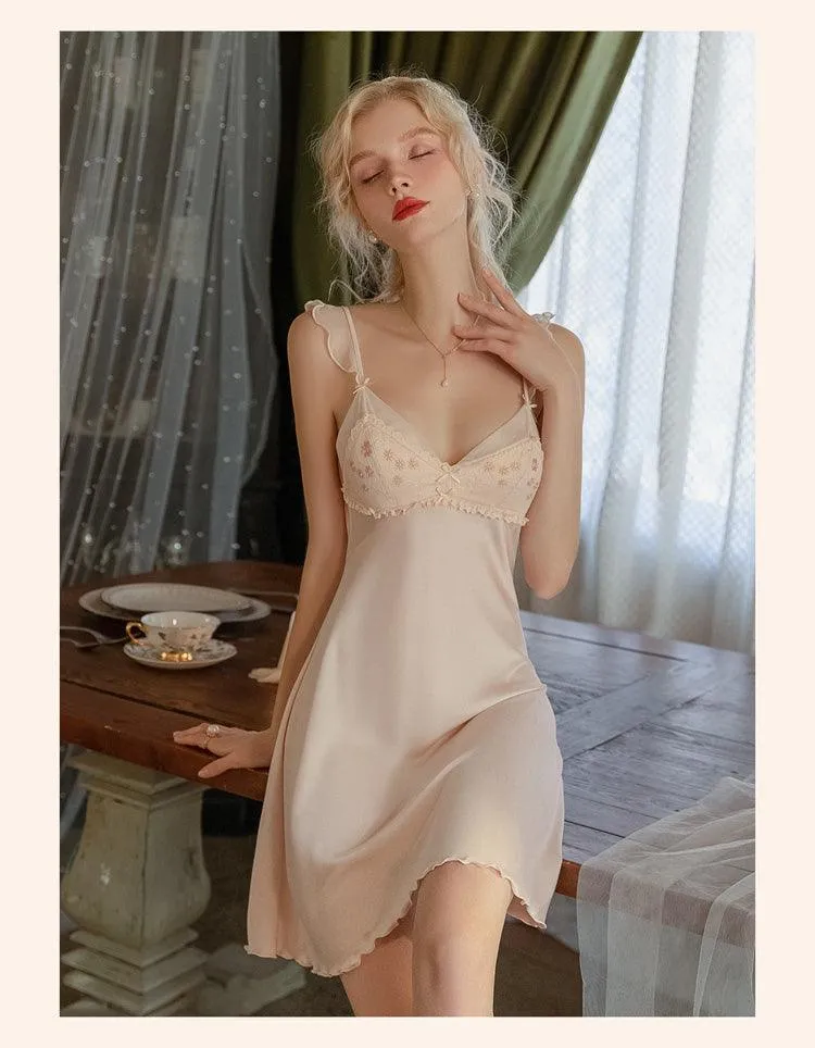 Sexy Slip, Embroidered Lace Strap Chest Pad Ice Silk Slip Set