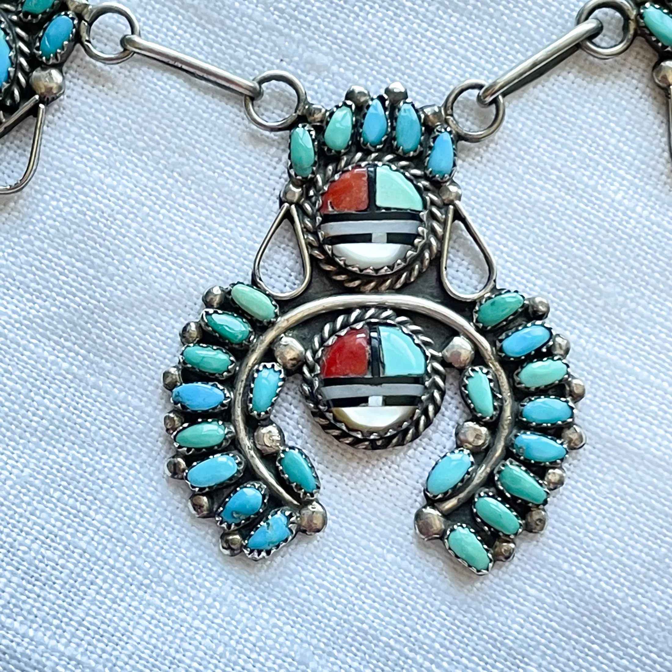 SOLD 1970s Vintage Zuni Sunface Pendant Necklace, Native American Necklace