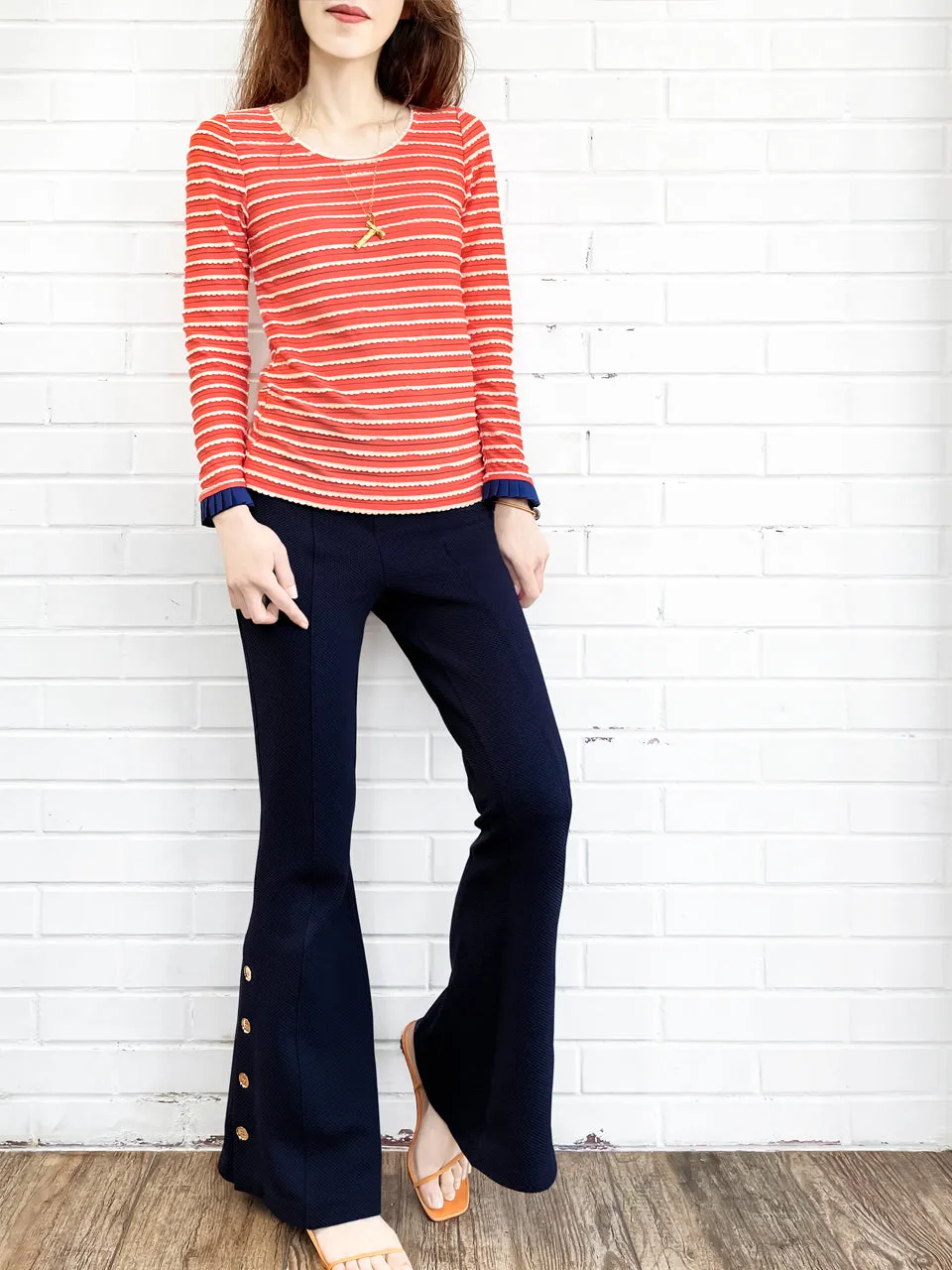 Surprise Sale! Red Orange Scalloped Stripes Contrast Ruffle Cuff Knit Top