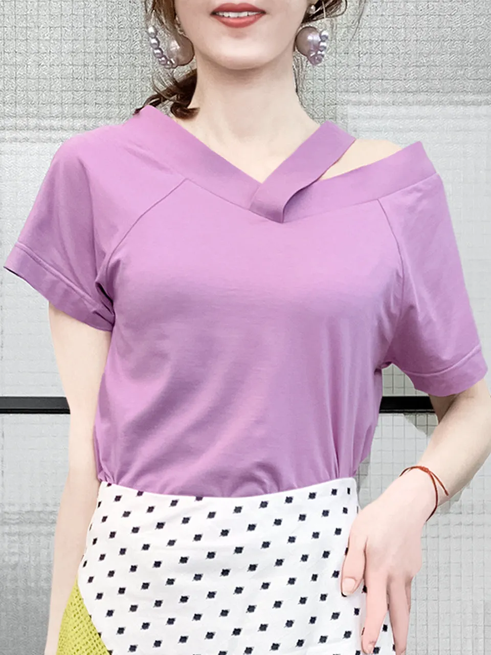 Surprise Sale! Tender Lavender Asymmetrical Shoulder 2-Way Cotton T-Shirt